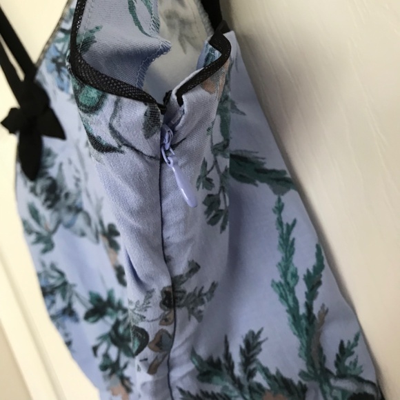 NWT Kimchi Blue Lyla Bow Detail Mini Dress Bow L Black Blue Urban Outfitters - Picture 5 of 15